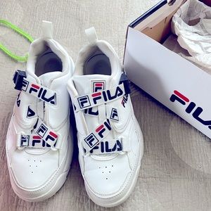 Size 9 Fila Fast Charge Sneakers. Worn 2x